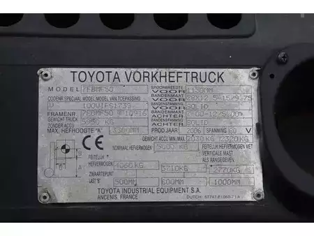 Elektryczne 4-kołowe 2006  Toyota 7FBMF50 (28)