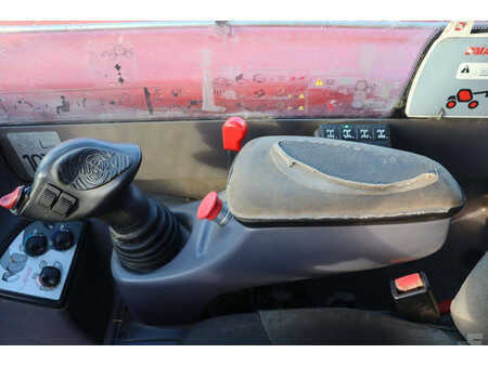 Teleskoplastare Rigid 2012  Manitou MLT 840-137 (28)