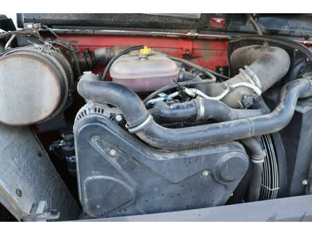 Teleskoplastare Rigid 2012  Manitou MLT 840-137 (38)