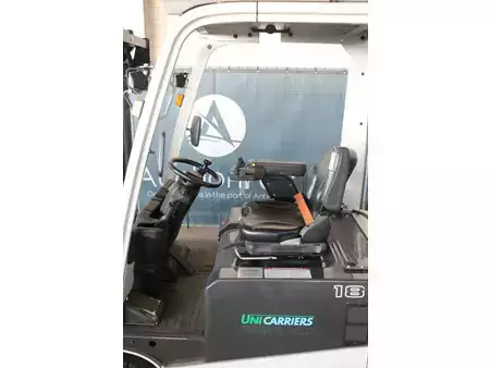 Chariots électriques à 4 roues 2015  Unicarriers AG1N1L18Q (20)