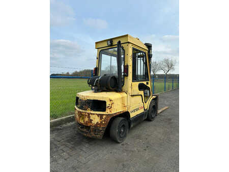 Nestekaasutrukki 2004  Hyster H3.00XM (17)