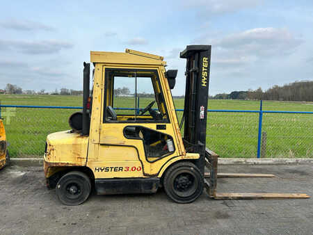 Nestekaasutrukki 2004  Hyster H3.00XM (20)