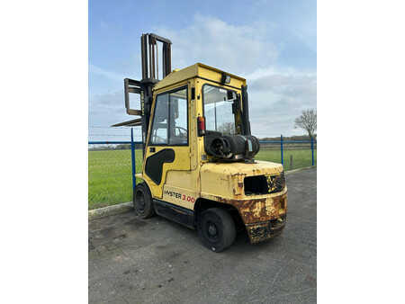 Nestekaasutrukki 2004  Hyster H3.00XM (6)