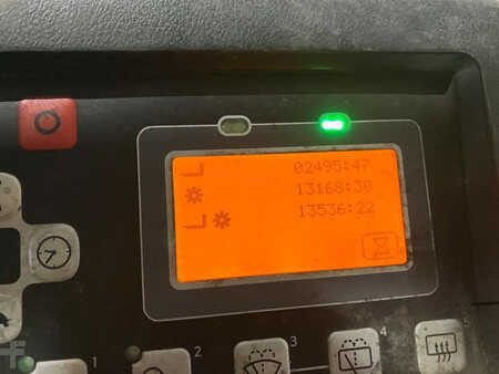 Elektro čtyřkolový VZV 2017  Toyota 8FBM16T (13)