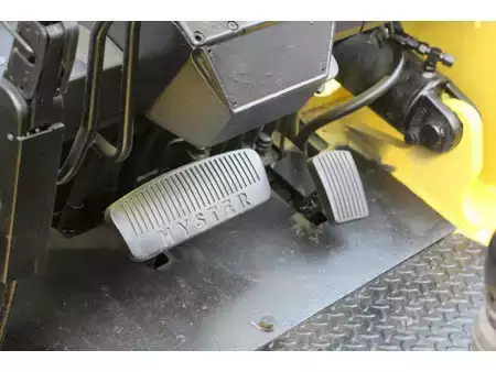 Chariots élévateurs GPL 2003  Hyster S7.00XL (21)