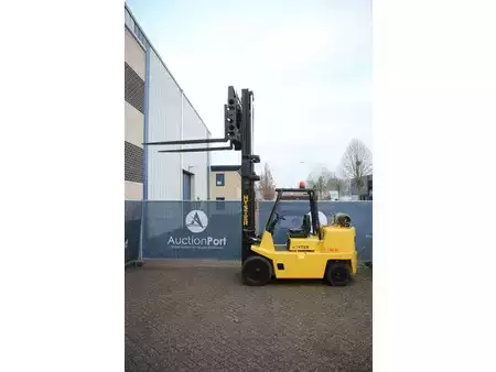 Chariots élévateurs GPL 2003  Hyster S7.00XL (29)