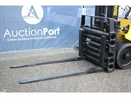 Chariots élévateurs GPL 2003  Hyster S7.00XL (9)