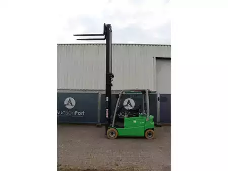 Sähkö - 4 pyör 2017  Cesab B420 (26)