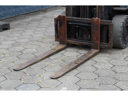 Eléctrica de 4 ruedas - Toyota 25 (10)