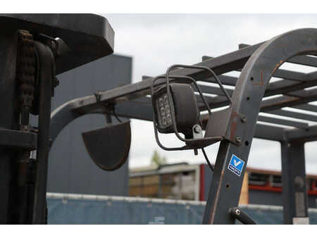 Eléctrica de 4 ruedas - Toyota 25 (13)