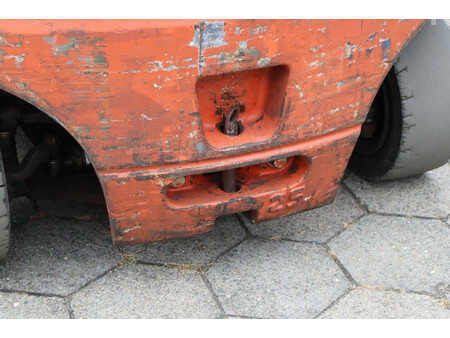 Eléctrica de 4 ruedas - Toyota 25 (19)