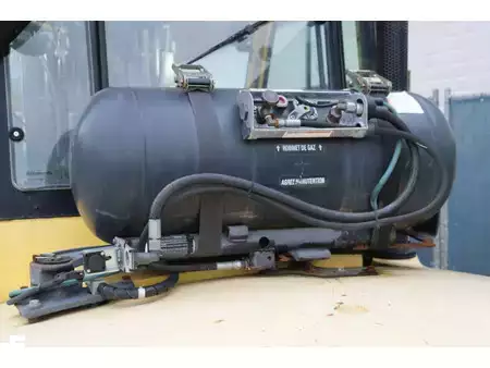 Nestekaasutrukki 2013  Hyster H5.5FT (19)