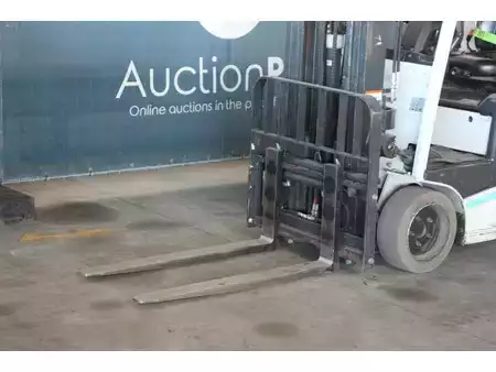 Elektrisk- 4 hjul 2016  Unicarriers AG1N1L18Q (9)
