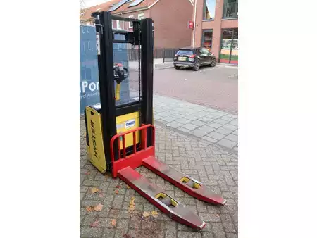 Magasemelésű béka 2014  Hyster S1.0 AC (6)