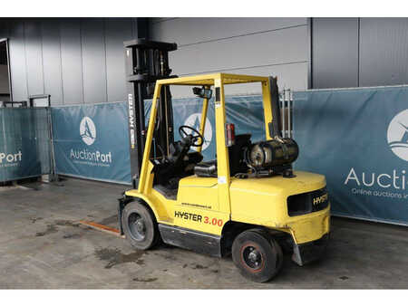 LPG Forklifts 1998  Hyster H3.20XM (3)