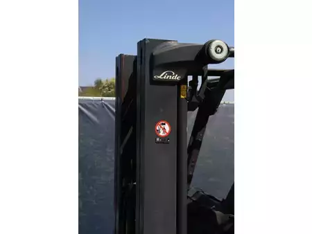 Electric - 4 wheels 2015  Linde E30L-01 (12)
