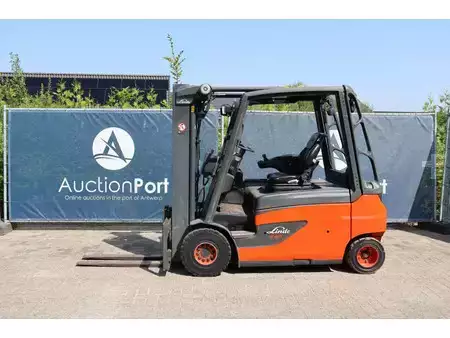 Electric - 4 wheels 2015  Linde E30L-01 (2)