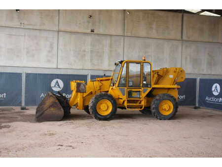 Telescopic forklift rigid - JCB 530-120 (1)