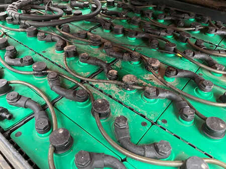 Elektro čtyřkolový VZV 2008  Toyota 7FBMF30 (12)