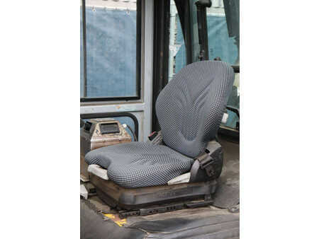 Dieseltrukki - Nissan 25 (22)