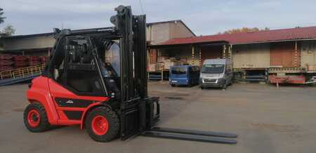 Diesel Forklifts 2016  Linde H70D-03 (1)