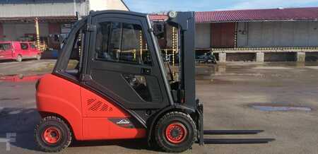 Diesel Forklifts 2014  Linde H30D-02 (3)
