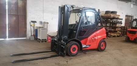 Carrello elevatore diesel 2015  Linde H40D-02 (1)