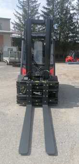 Linde H35D-02