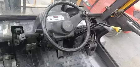 Empilhador diesel 2010  TCM FD60 (10)