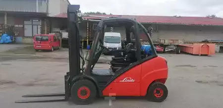 LPG VZV 2007  Linde H35T (2)