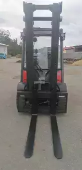 LPG VZV 2007  Linde H35T (4)