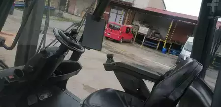 LPG VZV 2007  Linde H35T (9)