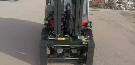 Dieselový VZV 2018  Linde H35D-02 (5)