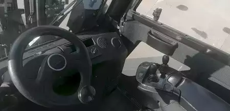 Dieselový VZV 2018  Linde H35D-02 (9)
