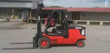 Elektro čtyřkolový VZV 2001  Linde E48P (4)