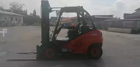 Dieselový VZV 2015  Linde H40D-02 (2)