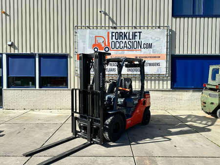 Diesel Forklifts 2022  Toyota 52-8 FD F 25 (1) 