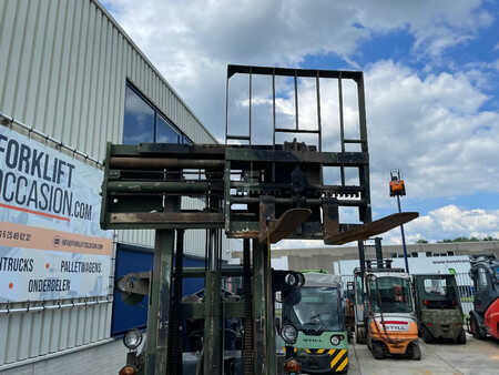 Rough Terrain Forklifts 1991  [div] MHE 270 (17)