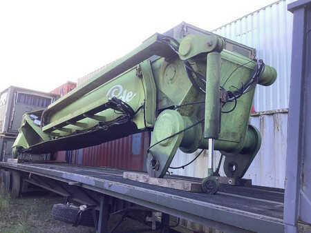 Reachstackers 2000  Linde 4130TL/4 (23)