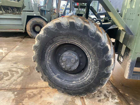 Telehandler Fixed 1991  SkyTrak 6000M (13)