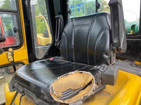 Carrelli elevatori GPL 2011  Hyundai 25L-7 (6)