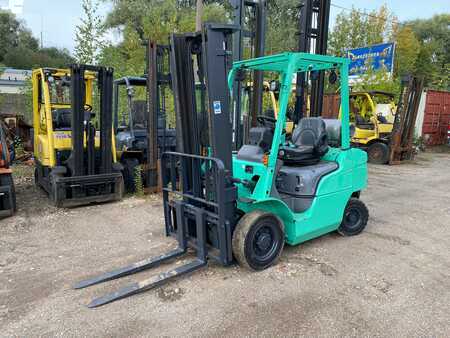 Carretilla elevadora GLP 2015  Mitsubishi FG25NT (1)