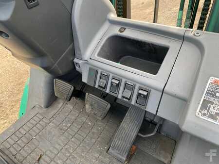 Carretilla elevadora GLP 2015  Mitsubishi FG25NT (9)