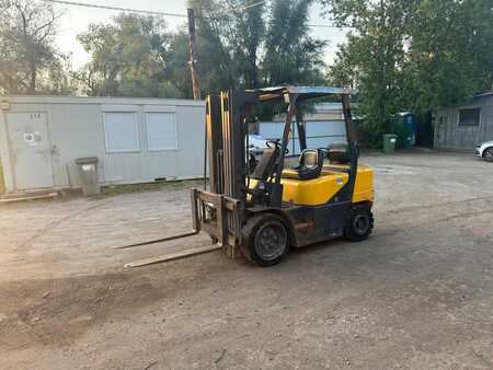 Wózki gazowe 2003  Daewoo G30E-3 (1)
