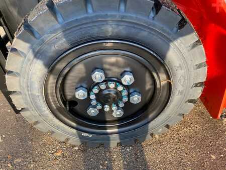 Carrelli elevatori diesel 2021  Maximal FD30T (13)