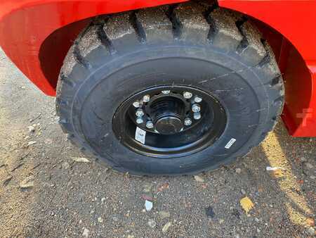 Carrelli elevatori diesel 2021  Maximal FD30T (14)