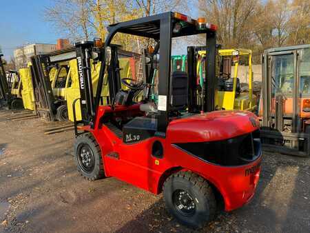 Carrelli elevatori diesel 2021  Maximal FD30T (3)