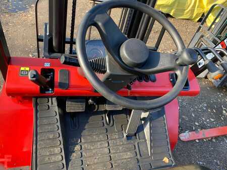 Carrelli elevatori diesel 2021  Maximal FD30T (6)