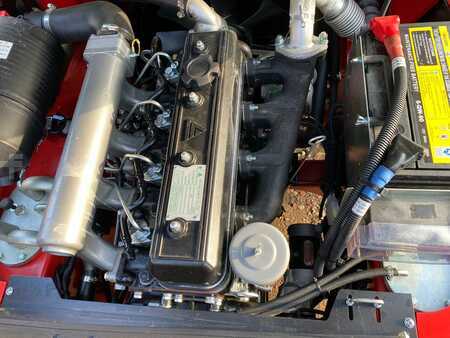 Carrelli elevatori diesel 2021  Maximal FD30T (9)