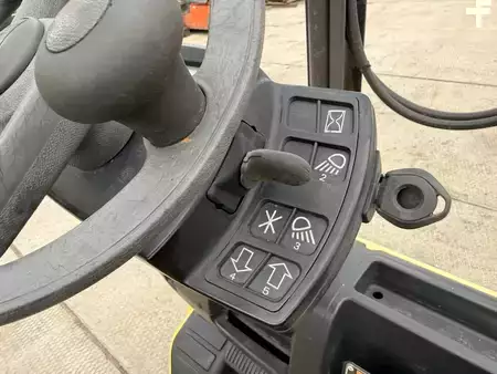 Chariots élévateurs GPL 2006  Hyster H1.6FT (14)